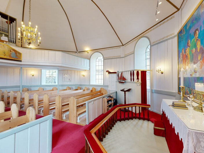 Haldórsvíkar kirkja